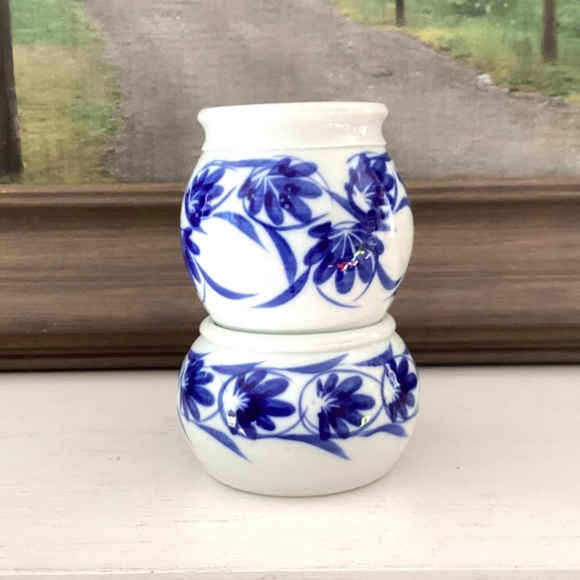 Vintage Sheepscot River Pottery BLUE FLORAL 2 Vases Studio Pottery Maine 1991 - Picture 11 of 12